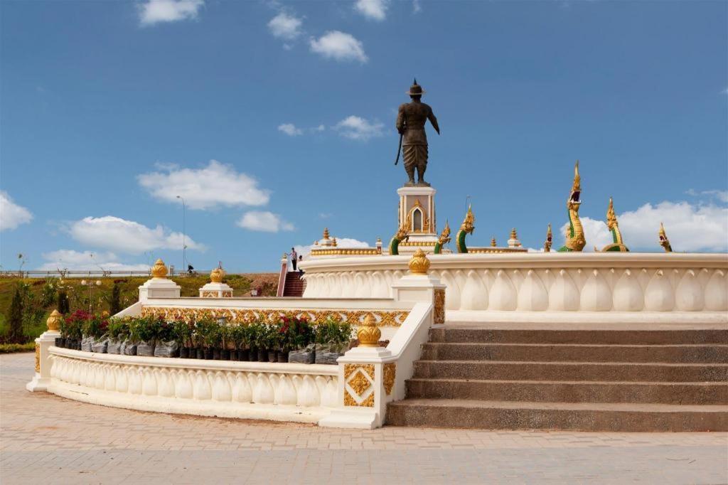 Leuxay Hotel Viêng Chăn Ngoại thất bức ảnh