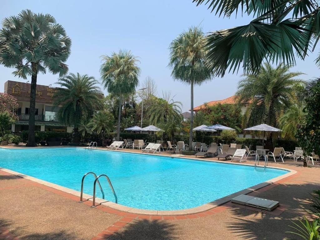 Leuxay Hotel Viêng Chăn Ngoại thất bức ảnh
