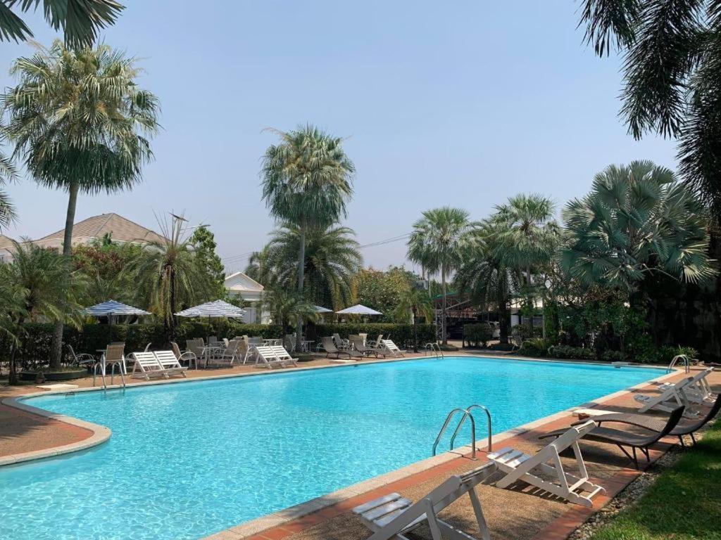 Leuxay Hotel Viêng Chăn Ngoại thất bức ảnh
