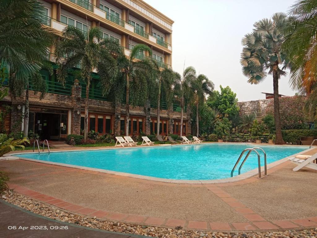 Leuxay Hotel Viêng Chăn Ngoại thất bức ảnh