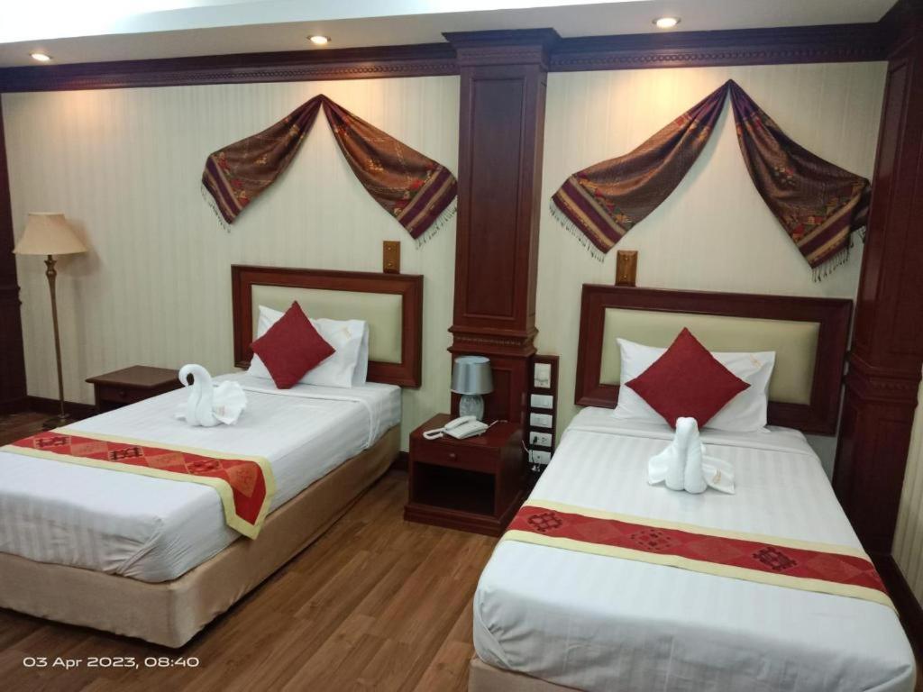 Leuxay Hotel Viêng Chăn Ngoại thất bức ảnh