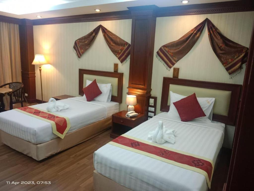 Leuxay Hotel Viêng Chăn Ngoại thất bức ảnh