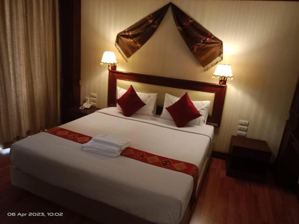 Leuxay Hotel Viêng Chăn Ngoại thất bức ảnh